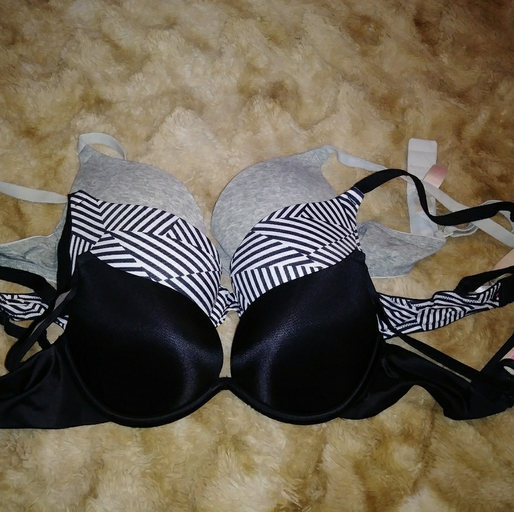 Victoria's Secret PINK Bras Push Up Size 32B